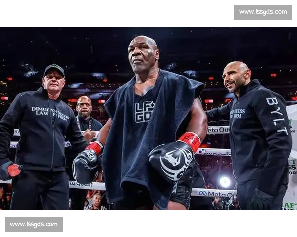 泰森对决福尔曼拳坛世纪碰撞力量速度巅峰之战解析历史意义与假想结果探讨