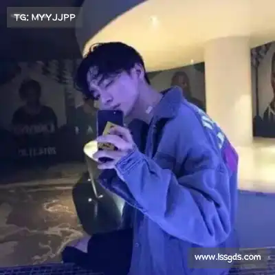 凤万宇